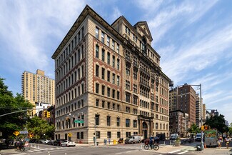 Plus de détails pour 303-305 2nd Ave, New York, NY - Logement à vendre