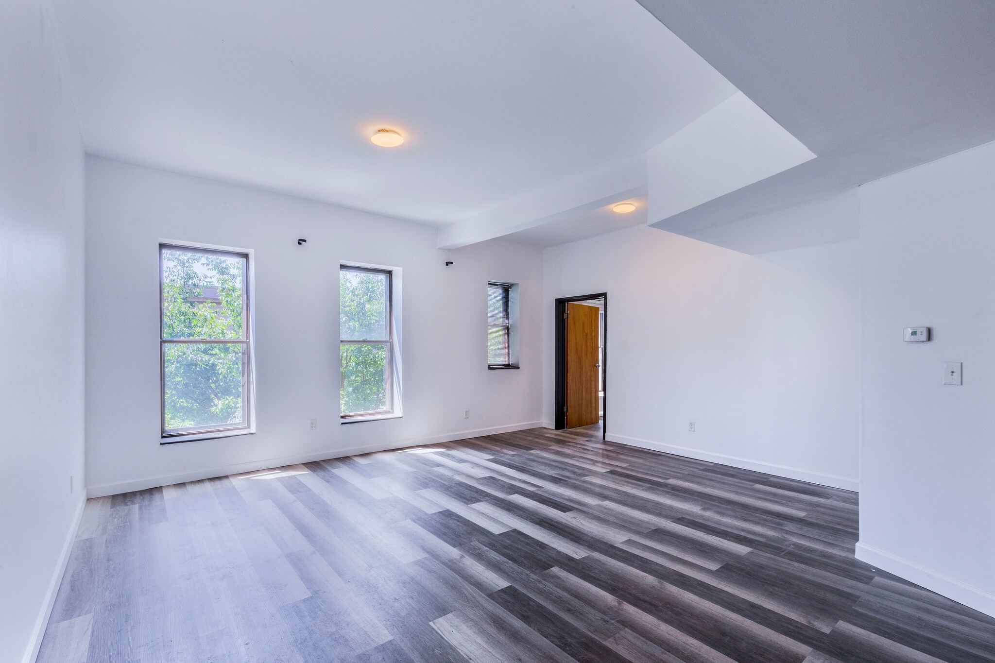 408 N Euclid Ave, Saint Louis, MO à louer Photo intérieure– Image 1 sur 9