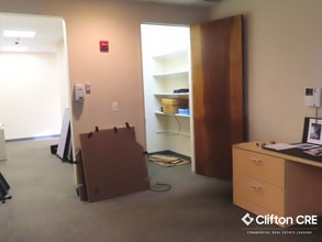 2 City Hall Plz, Rahway, NJ à louer Photo intérieure– Image 1 sur 2