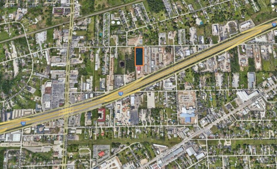 16023 East Fwy, Channelview, TX à vendre - Aérien – Image 1 sur 2