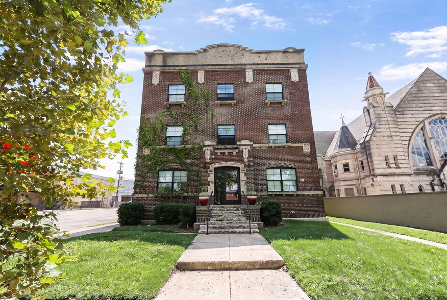 595 E Broad St, Columbus, OH à vendre - Photo de l’immeuble – Image 2 sur 29
