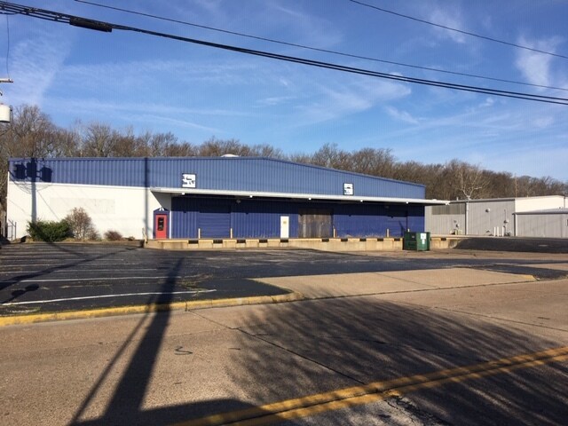 1000 N Congress Ave, Evansville, IN à louer - Photo de l’immeuble – Image 2 sur 5