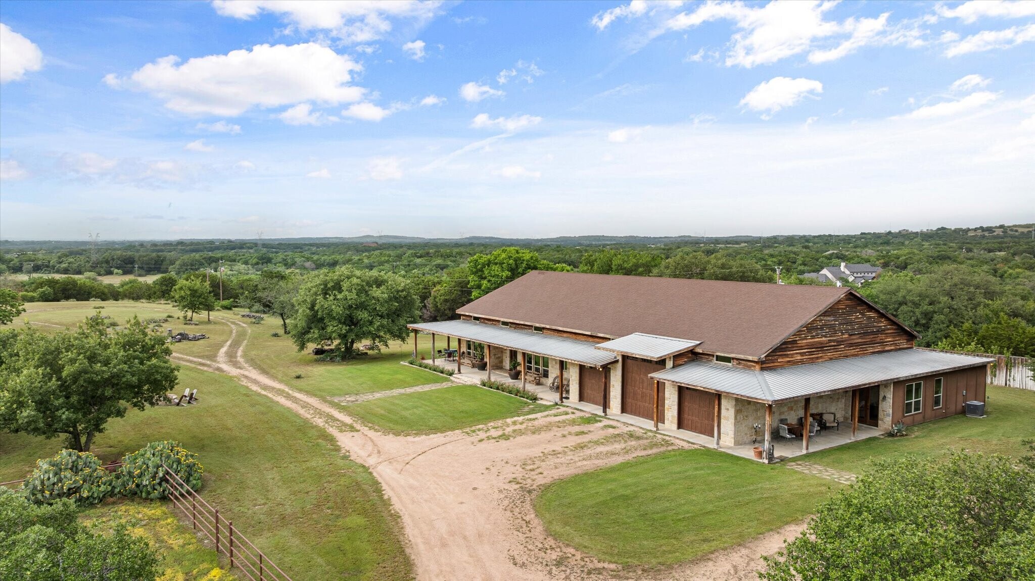 1904 Floyd Rd, Weatherford, TX à vendre Photo principale– Image 1 sur 79