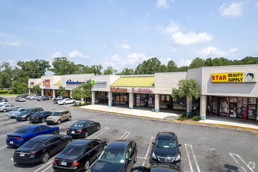 2261 Edgewood Ave W, Jacksonville, FL à louer - Photo principale – Image 2 sur 8