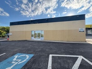 11414 Reisterstown Rd, Owings Mills, MD à louer Photo intérieure– Image 1 sur 8