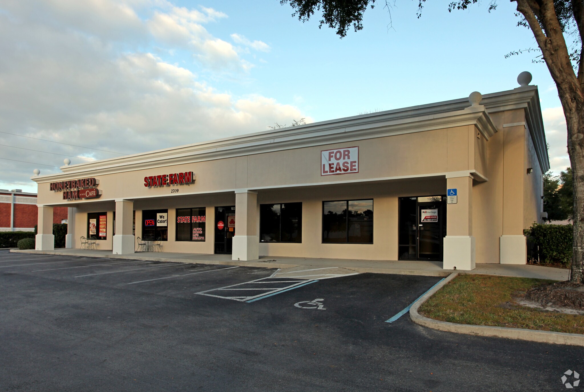 2709 SW 27th Ave, Ocala, FL à louer Photo principale– Image 1 sur 9