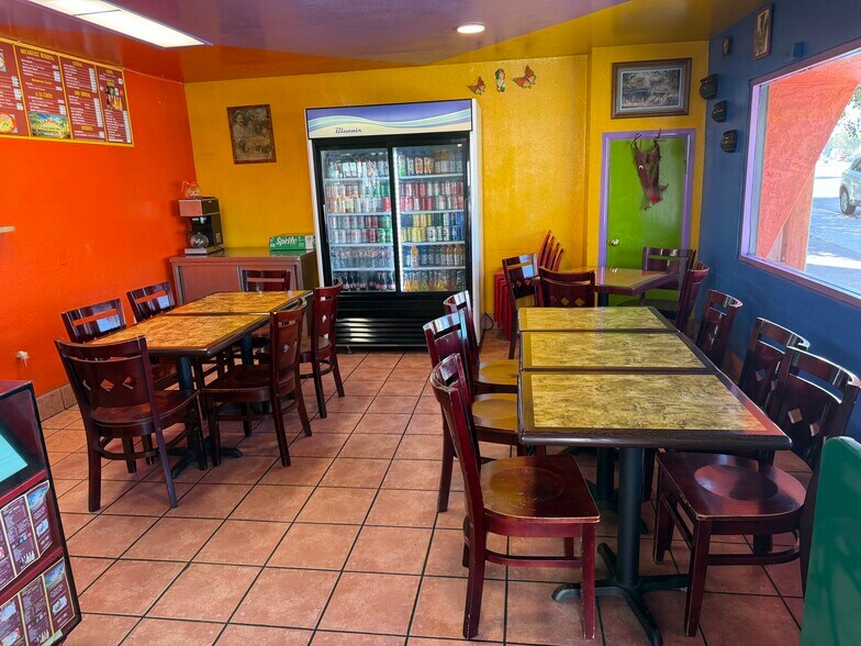 3973 Mission Blvd, San Diego, CA à louer - Photo intérieure – Image 3 sur 15