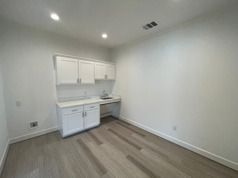 400 Stonebrook Pky, Frisco, TX à vendre - Photo intérieure – Image 3 sur 17