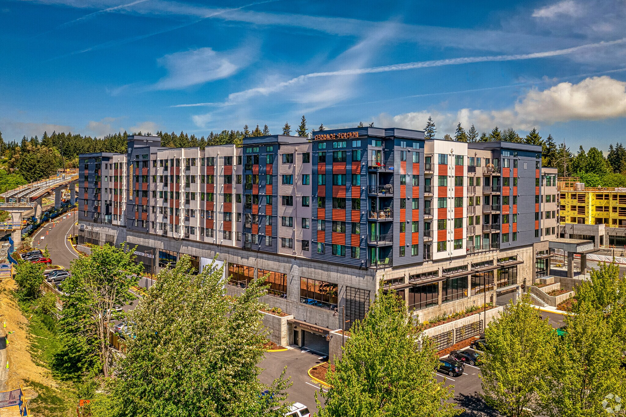 24000 VanRy Blvd, Mountlake Terrace, WA à louer Photo de l’immeuble– Image 1 sur 5