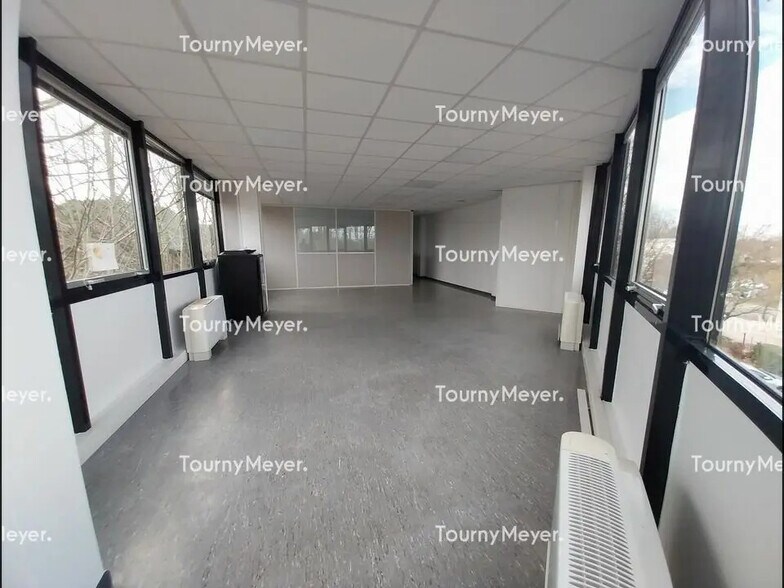 Bureau dans Labège à louer - Photo de l’immeuble – Image 1 sur 9