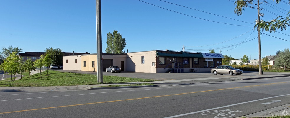 73 Hunt St, Ajax, ON à vendre - Photo principale – Image 1 sur 2