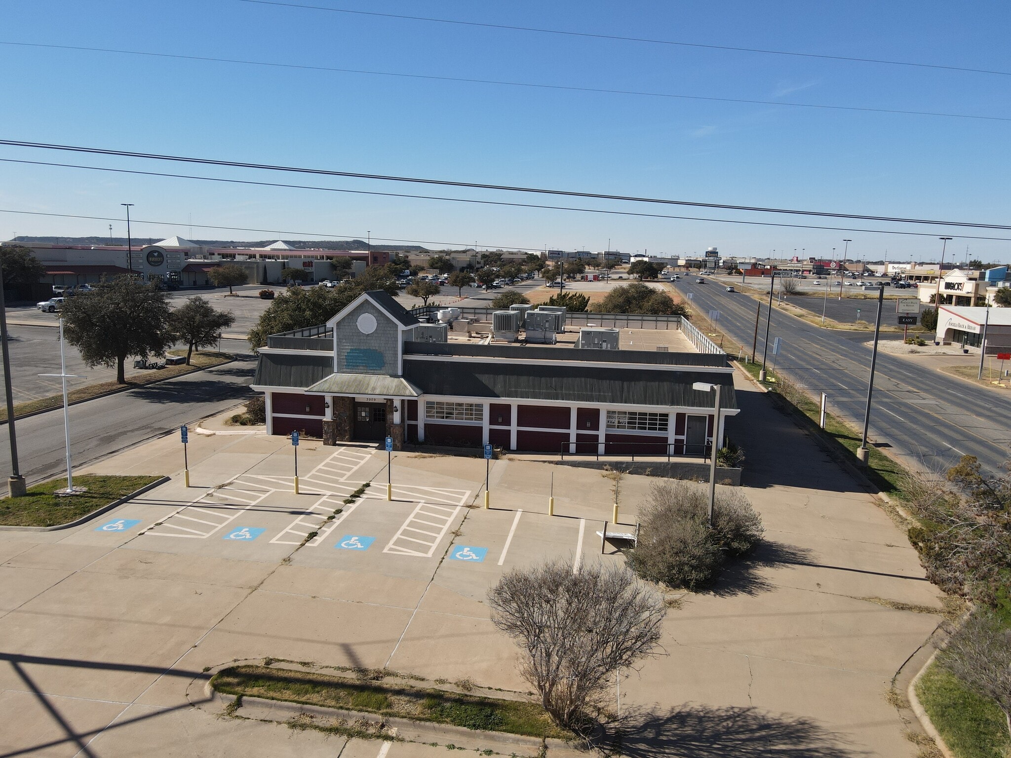 3909 Sunset Dr, San Angelo, TX à louer Photo principale– Image 1 sur 8