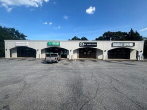 1259 S Pleasantburg Dr, Greenville, SC à louer Photo intérieure– Image 1 sur 5