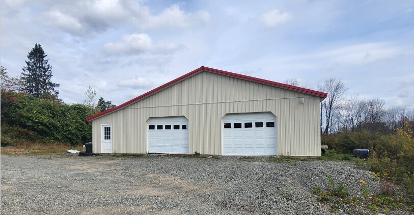 1448 Crosstown Hwy, Lakewood, PA à vendre - Photo principale – Image 1 sur 1