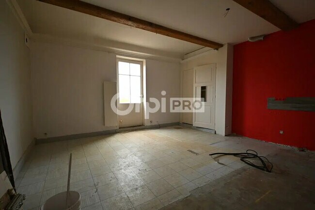 Plus de détails pour 1 Rue De La Cours Du Chateau, Saint-Cyr-au-Mont-d'Or - Bureau à louer