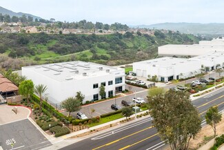 Plus de détails pour 2480 Palisades Dr, Corona, CA - Industriel/Logistique à louer