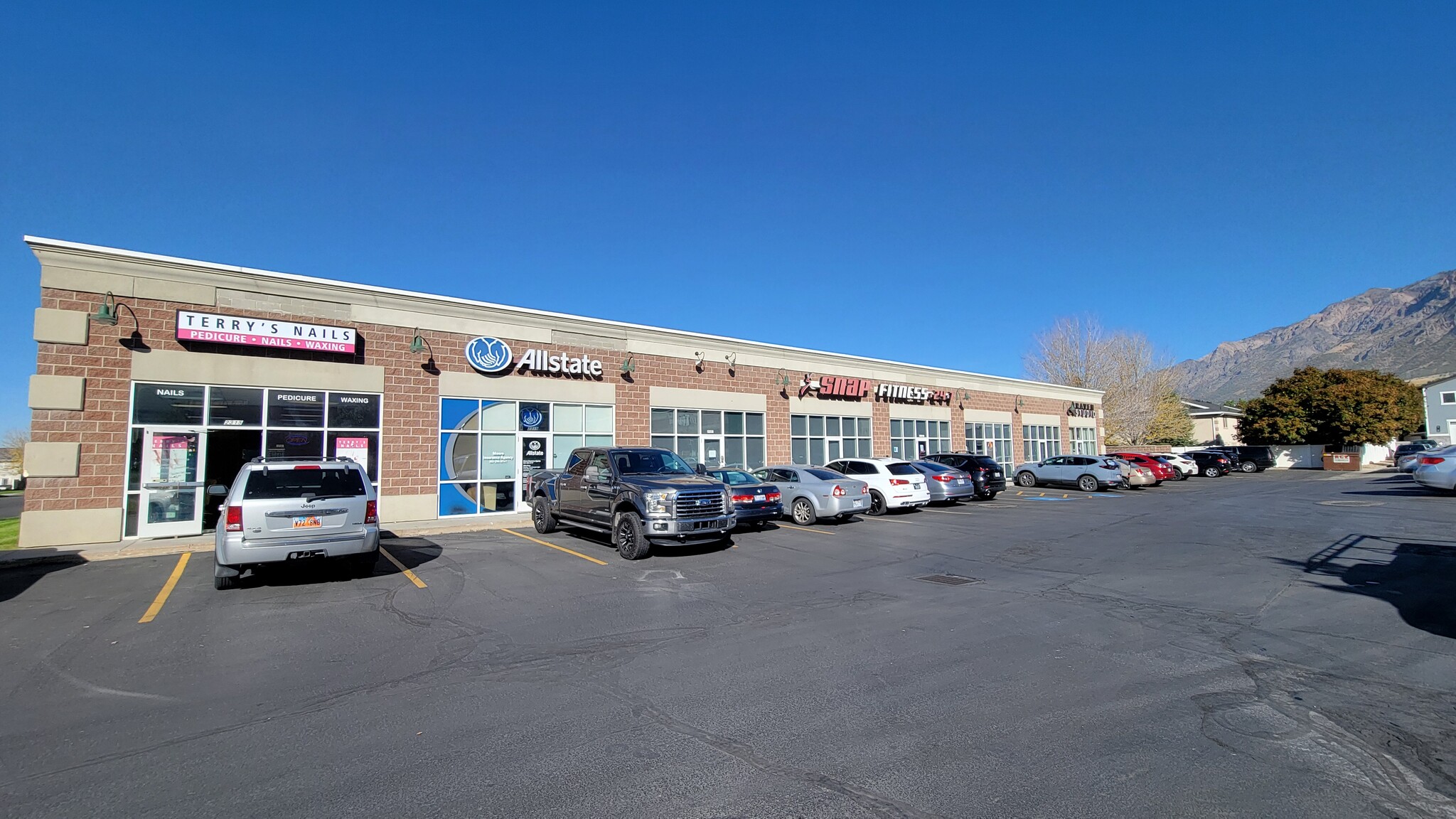 2315-2357 N 400 E, Ogden, UT à louer Photo de l’immeuble– Image 1 sur 3
