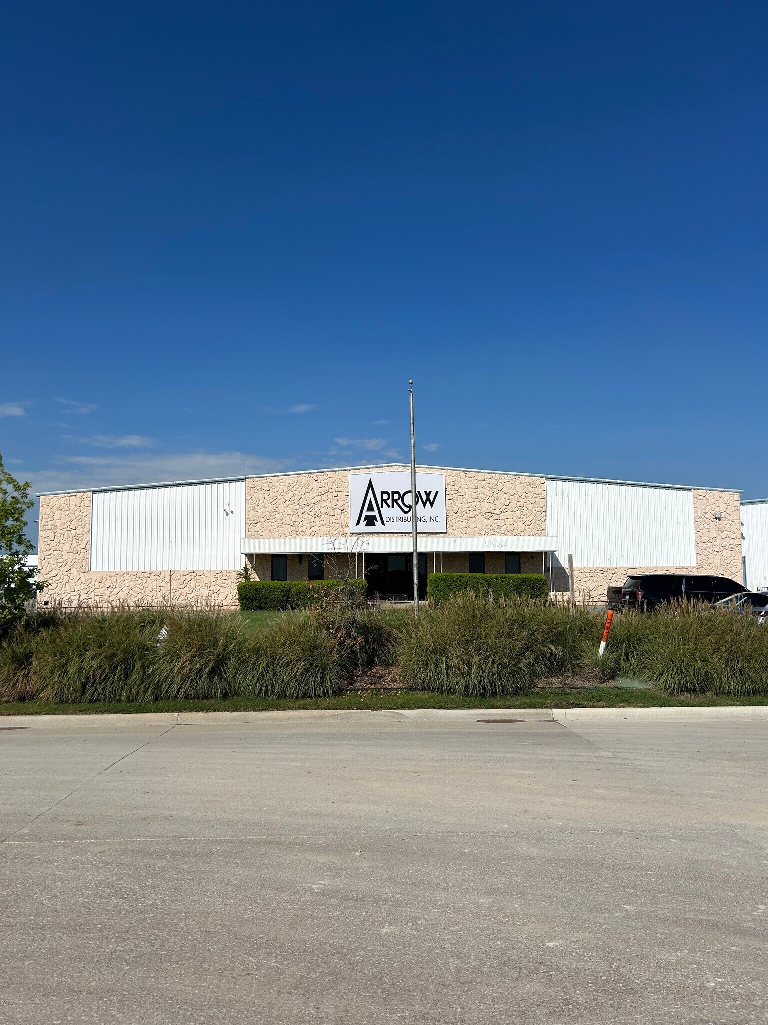 9300 Southwest Dr, Fort Worth, TX à louer Photo principale– Image 1 sur 36