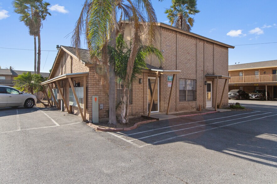 1500 Sam Houston, Harlingen, TX à vendre - Photo de l’immeuble – Image 2 sur 15