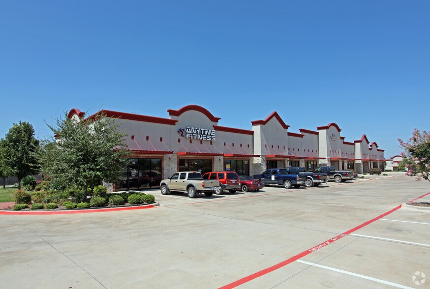 800 Silken Xing, Midlothian, TX à louer - Photo principale – Image 1 sur 4