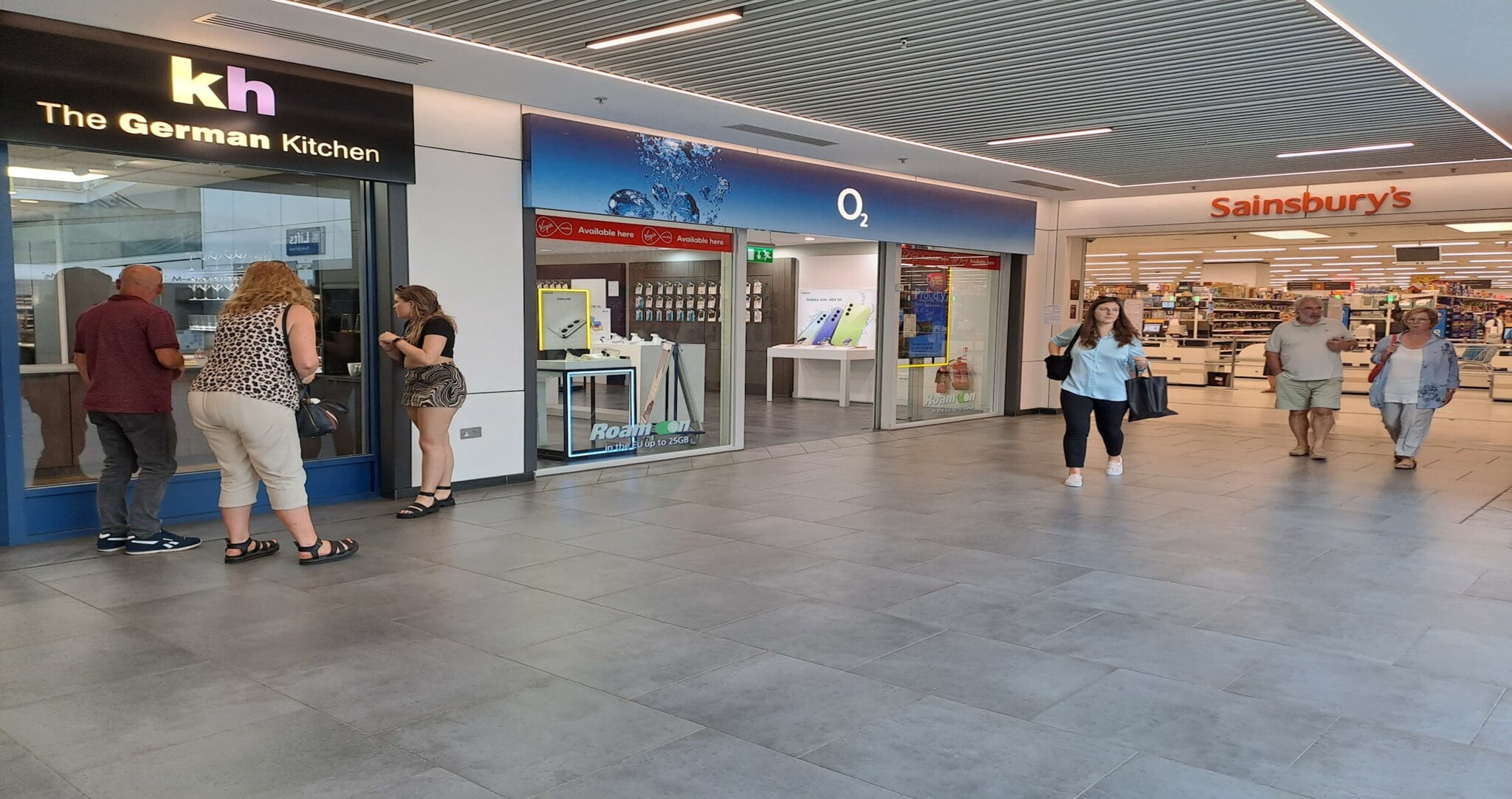 Whiteladies Rd, Bristol à louer Photo de l’immeuble– Image 1 sur 3