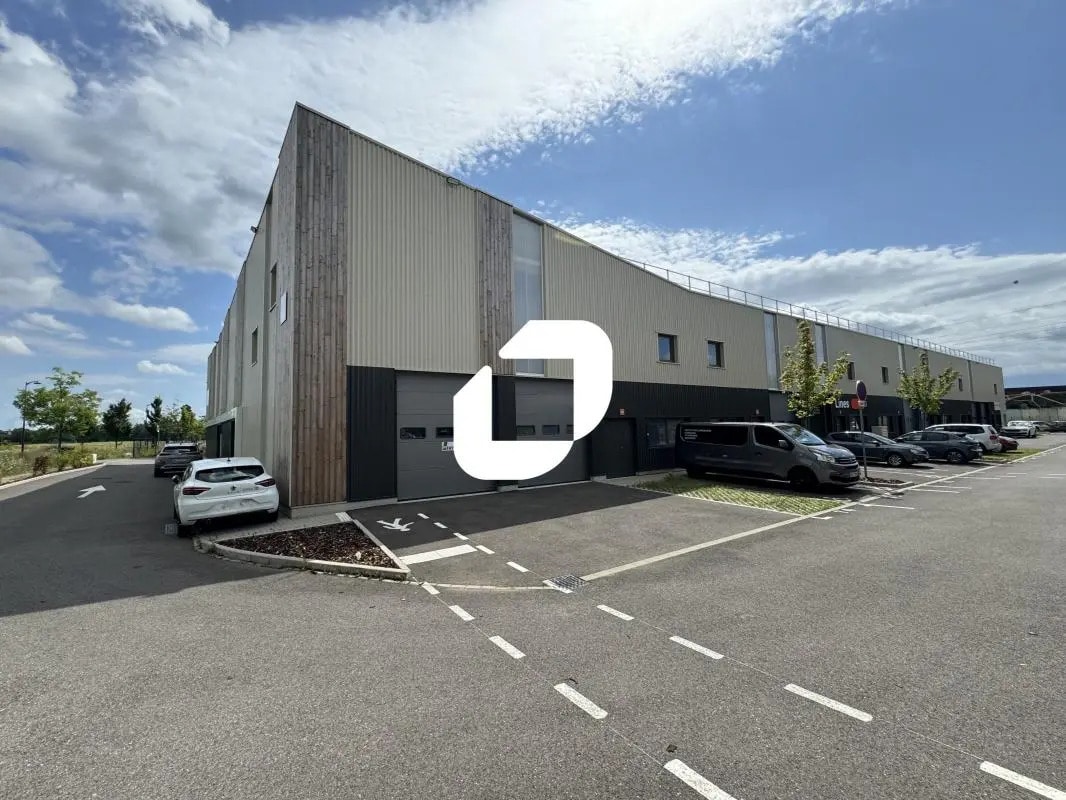 6 Rue Simone Veil, Holtzheim à louer Photo de l’immeuble– Image 1 sur 9