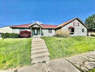 Plus de détails pour 211 N Walnut St, Crawfordsville, IN - Local commercial à vendre