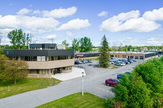 Plus de détails pour 105 Schneider Rd, Ottawa, ON - Local d'activités à louer