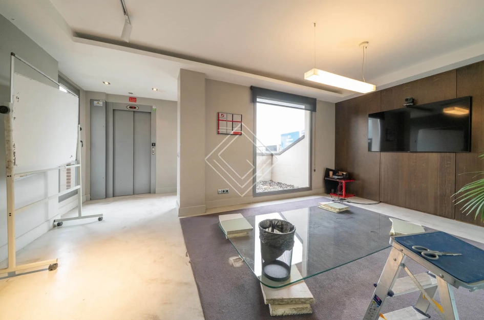 Bureau dans Madrid, Madrid à louer Photo principale– Image 1 sur 6