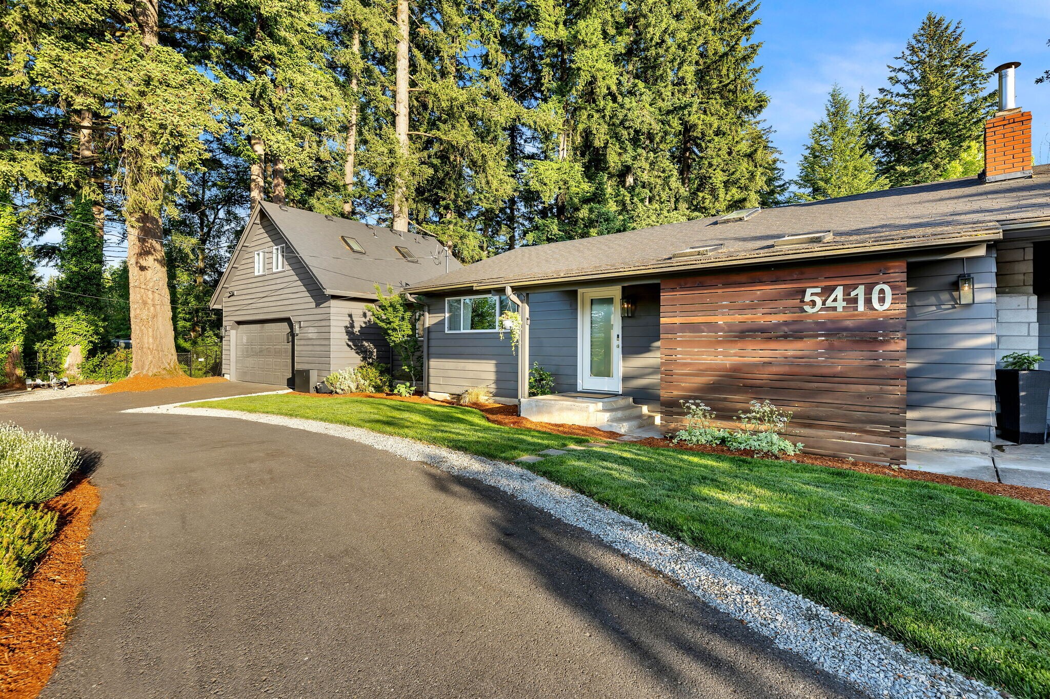 5410 NW 38th Ave, Camas, WA à vendre Photo principale– Image 1 sur 65