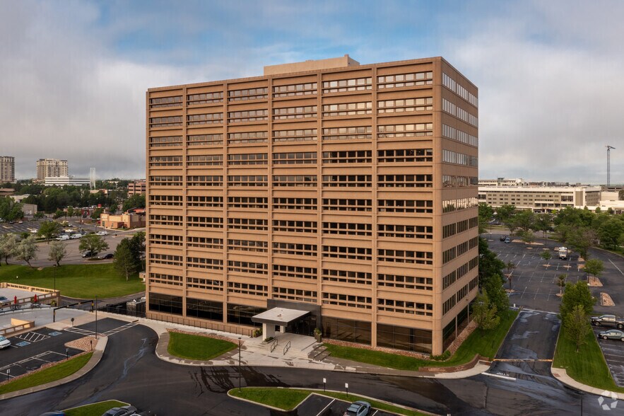 7800 E Union Ave, Denver, CO à louer - Photo principale – Image 1 sur 9