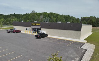 Plus de détails pour 2033 Reynolds Rd, Interlochen, MI - Local commercial à vendre