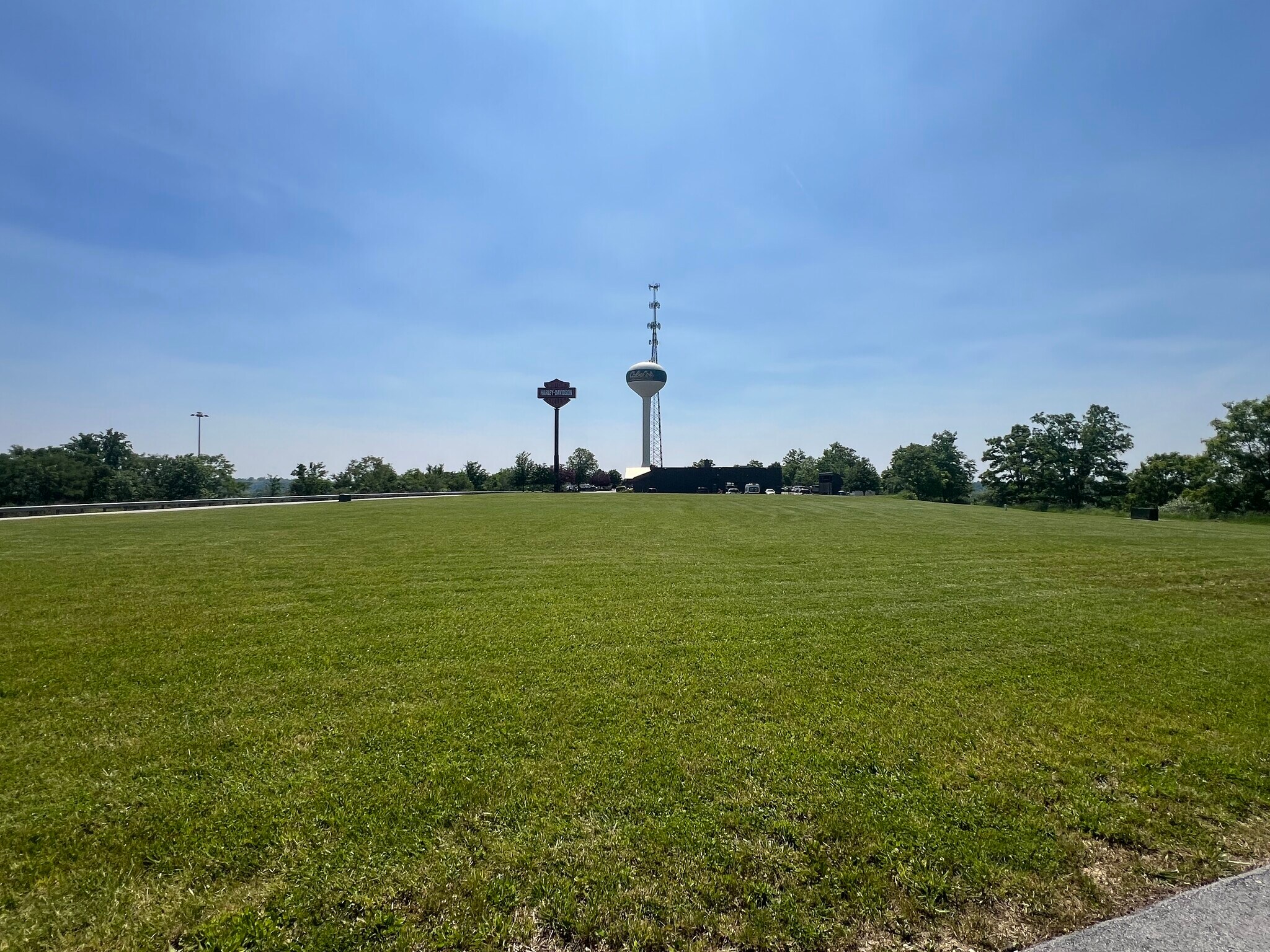 000 Fort Henry Rd, Triadelphia, WV à vendre Photo principale– Image 1 sur 46