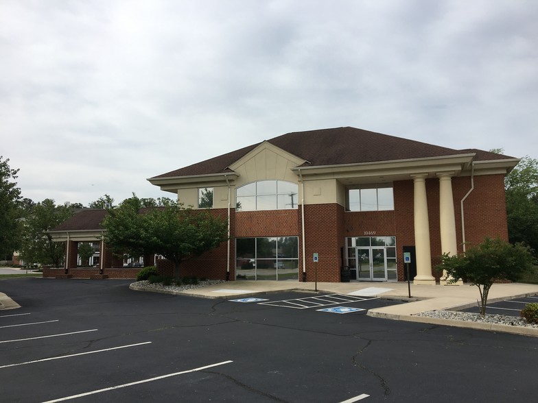 10469 Atlee Station Rd, Ashland, VA à louer - Photo de l’immeuble – Image 1 sur 14