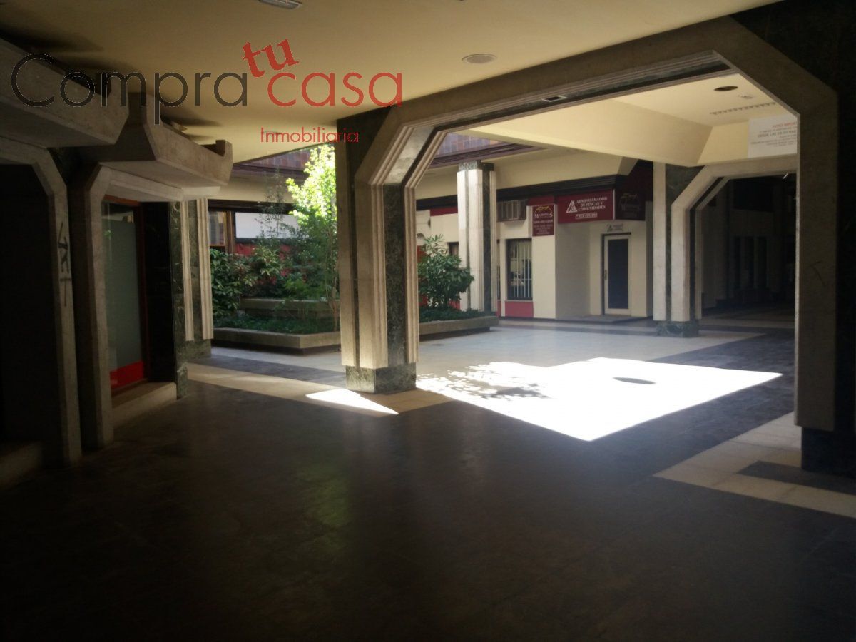 Local commercial dans Segovia, Segovia à louer Plan d’étage– Image 1 sur 2