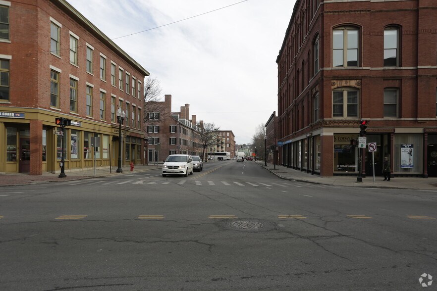1-3 Merrimack St, Lowell, MA à louer - Photo de l’immeuble – Image 3 sur 14