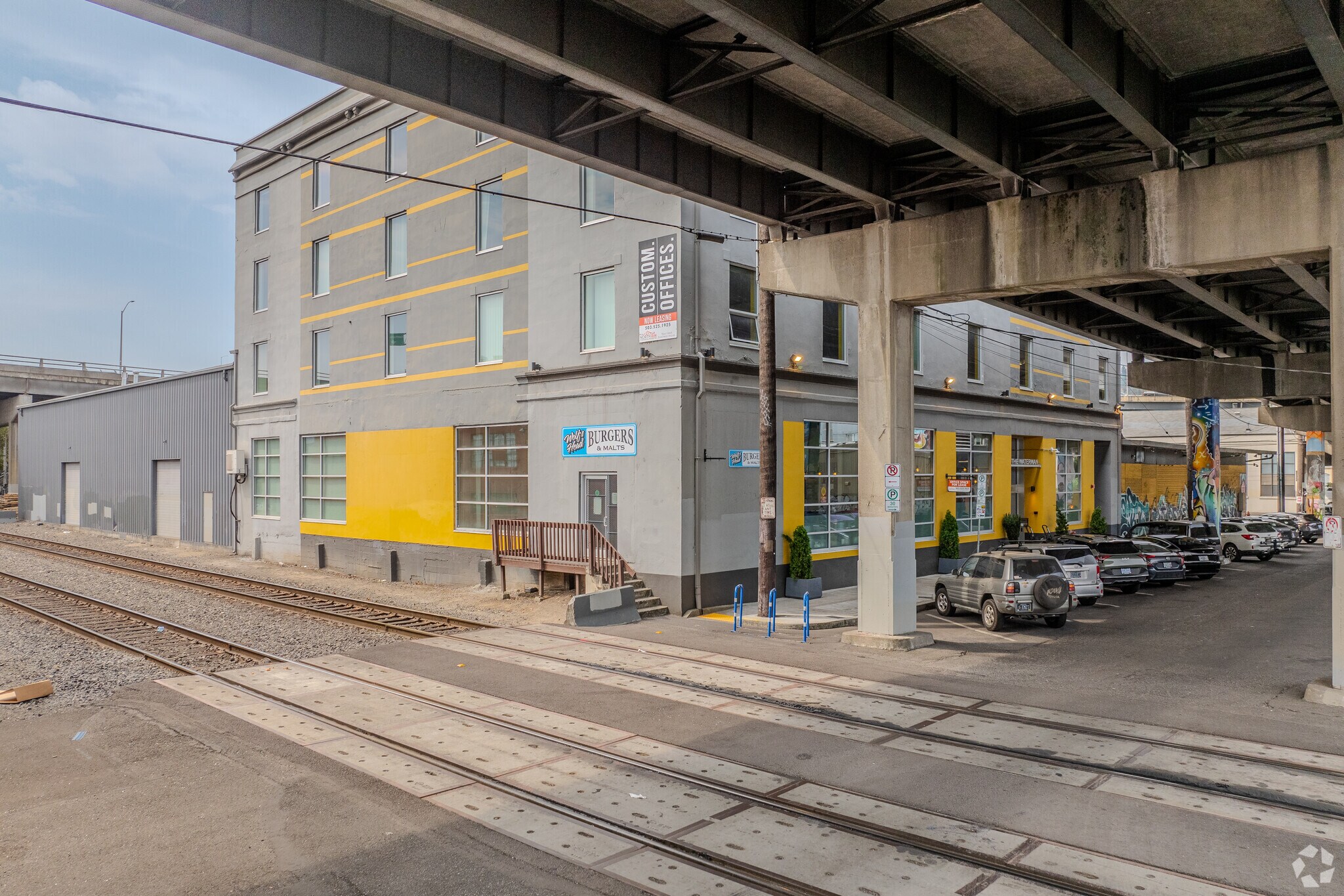 80 SE Madison St, Portland, OR à louer Photo principale– Image 1 sur 12