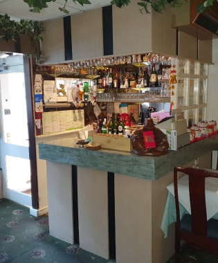 309 Hale Rd, Altrincham à vendre - Photo intérieure – Image 3 sur 3