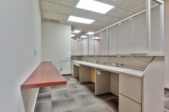 171 Ramapo Rd, Garnerville, NY à louer Photo intérieure– Image 2 sur 11