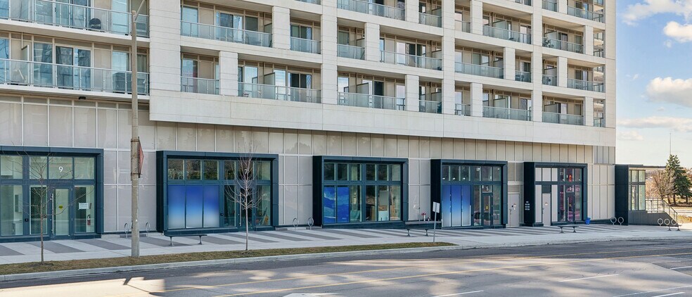 2035 Kennedy Rd, Toronto, ON à vendre - Photo de l’immeuble – Image 2 sur 3
