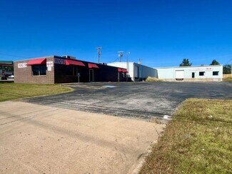 Plus de détails pour 4429 NW 10th St, Oklahoma City, OK - Local d'activités à louer