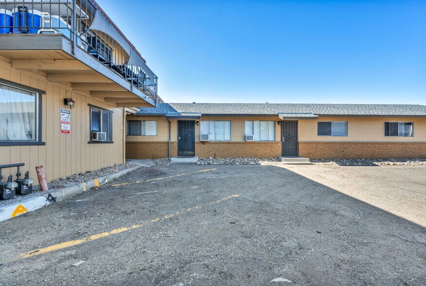 372 Maine St, Reno, NV à vendre - Photo de l’immeuble – Image 3 sur 26
