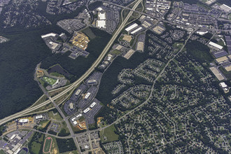 3701 Arco Corporate Dr, Charlotte, NC - VUE AÉRIENNE  vue de carte - Image1