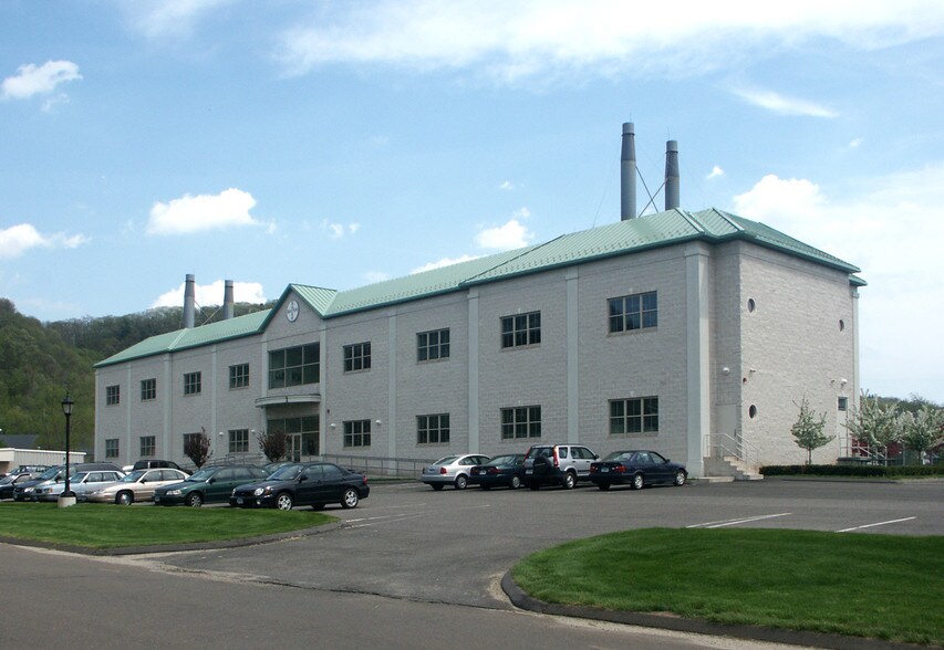 4 Research Dr, Woodbridge, CT à louer - Photo de l’immeuble – Image 2 sur 33