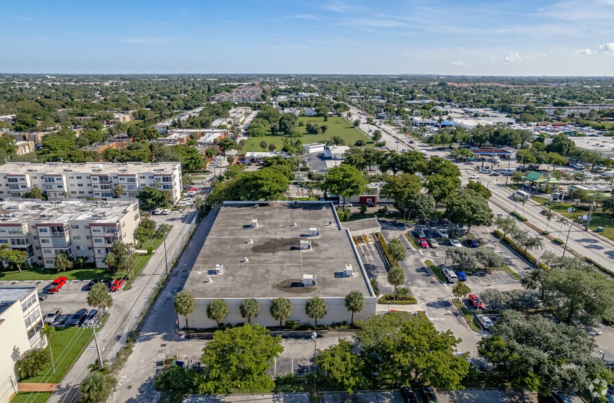 1879 N State Road 7, Lauderhill, FL à louer - Aérien – Image 2 sur 5