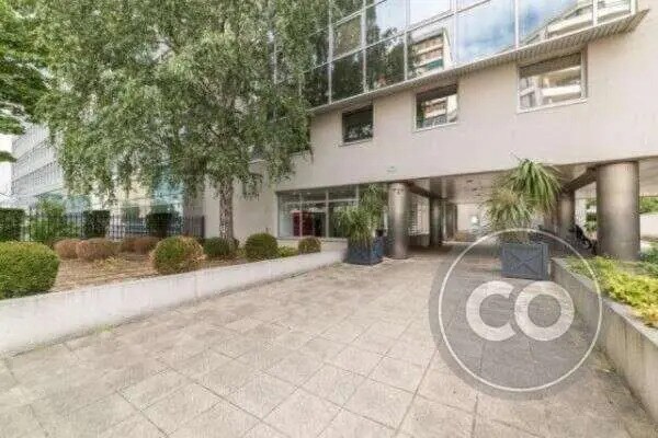 Bureau dans Boulogne-Billancourt à vendre - Photo de l’immeuble – Image 3 sur 4