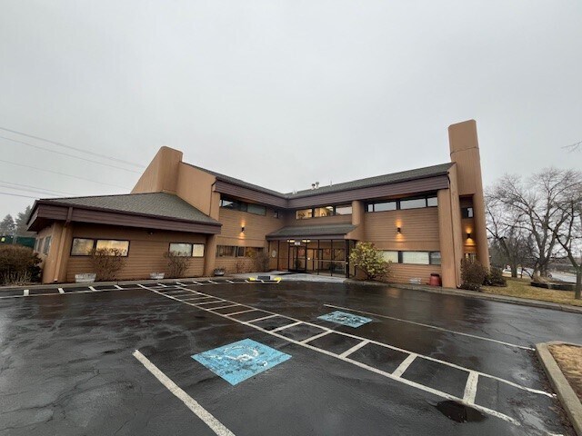 4610 N Ash St, Spokane, WA à louer - Photo de l’immeuble – Image 2 sur 3
