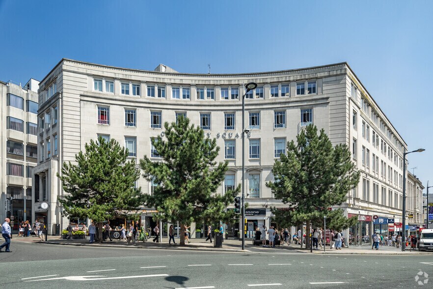 Derby Sq, Liverpool à louer - Photo de l’immeuble – Image 2 sur 4