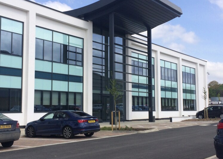 Cambridge Rd, Cambridge à louer - Photo de l’immeuble – Image 2 sur 9