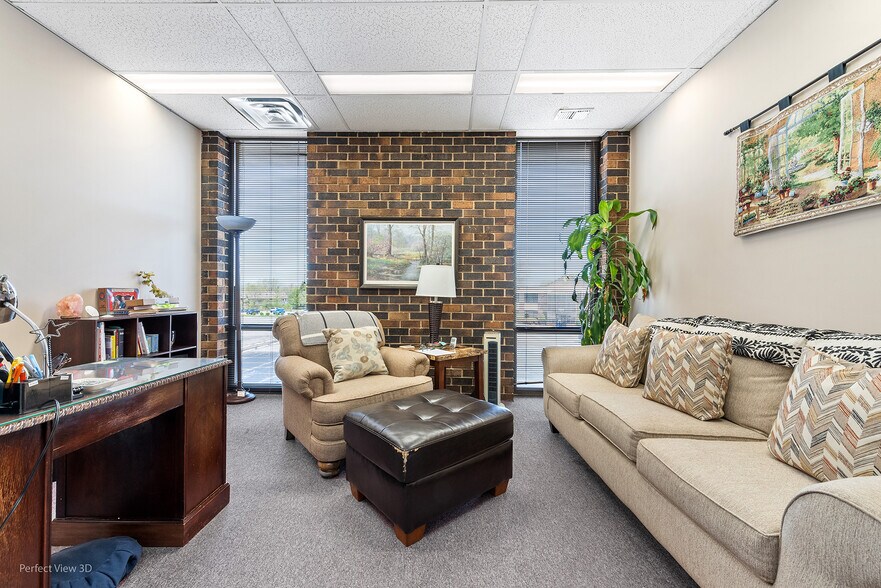 7250 W College Dr, Palos Heights, IL à louer - Photo de l’immeuble – Image 3 sur 6